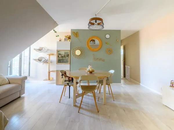 Appartement 3 pièces à vendre à Torcy - Centre ville - Dernier étage,
