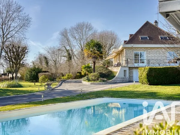 Vente Maison/villa 8 pièces