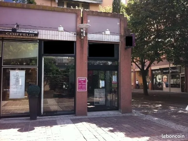 Local commercial Belfort Centre