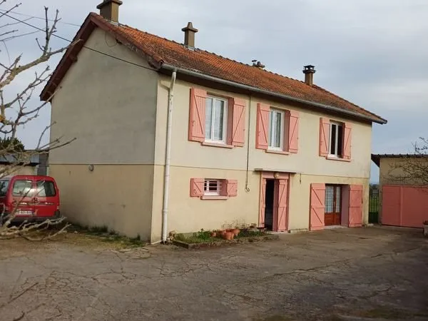 MAISON - 5 Pièces avec grand terrain