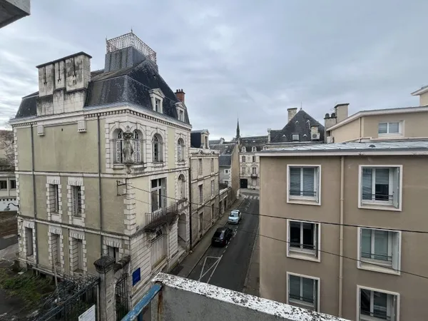 Superbe vue type 3 hyper centre avec parking