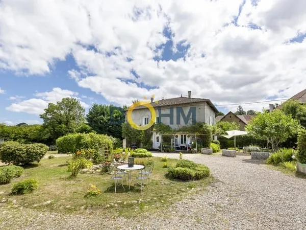 Maison Familiale Lumineuse de 160 m2 au calme Proche du La