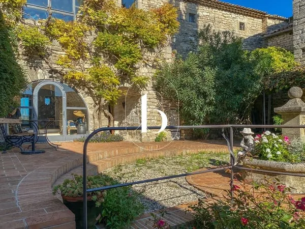 Maison et villa de prestige Vente Goudargues 6p 131m² 620000€