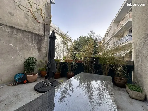 Immeuble 300 m²