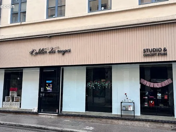 Local commercial 130m2 Croix Rousse Lyon