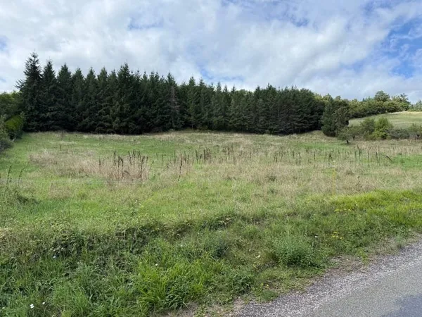 Grand terrain constructible !