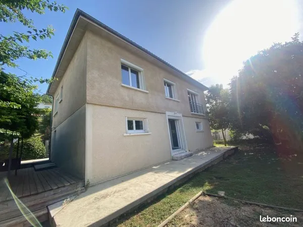 Maison 6 pièces 130 m²