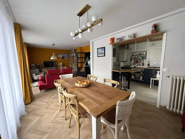 Appartement 3 pièces 86 m²