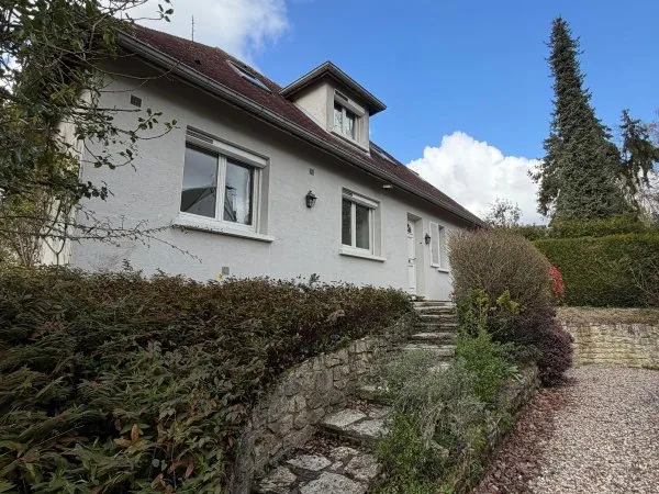 Maison 5 pièces 156 m²
