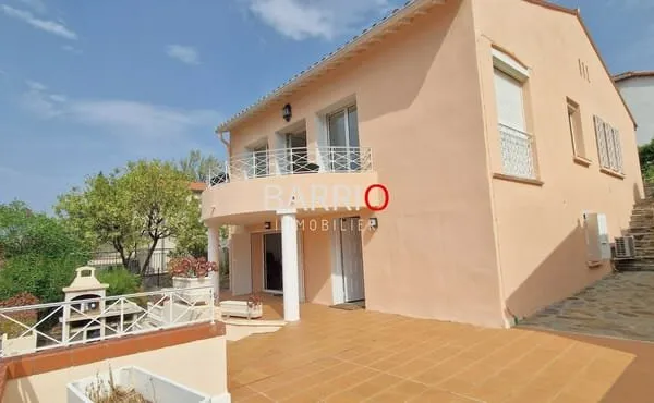 COLLIOURE Maison bourgeoise 4 faces avec appartement indépendan