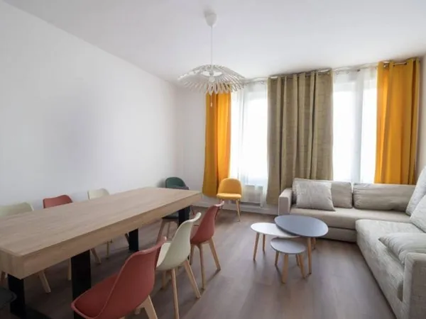 Maison 9 pièces 174 m²