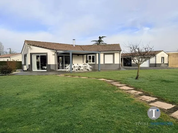 Maison de plain-pied 5 pièces 97 m²