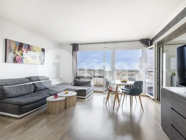 COURBEVOIE BECON - DERNIER ETAGE - 3 PIECES 63 m² + BALCON + PARKING - 515 000 € FAI