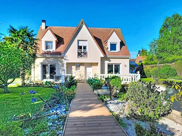 Maison 7 pièces 130 m²