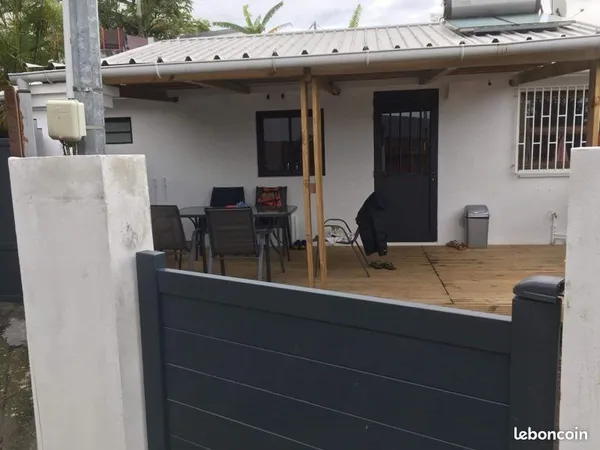 3 chambres en colocation dans une belle villa au Moufia Sainte-Clotilde