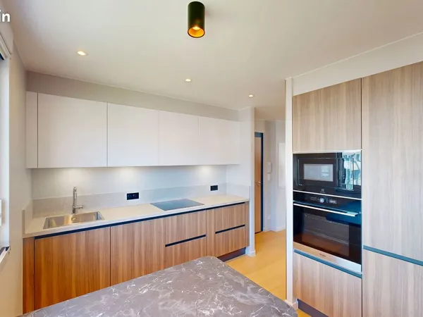 RARE CHAPRAIS CRAS 95 m² avec 3 CHAMBRES et 2 Salles de bains refait entièrement à NEUF