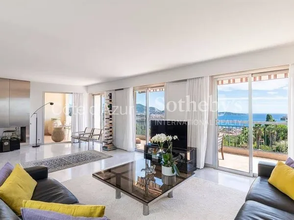 Appartement 4 pièces 155 m²