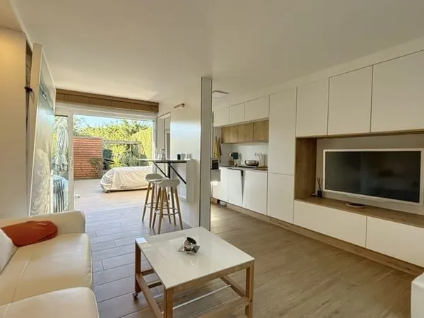 Studio 1 pièce 25 m²