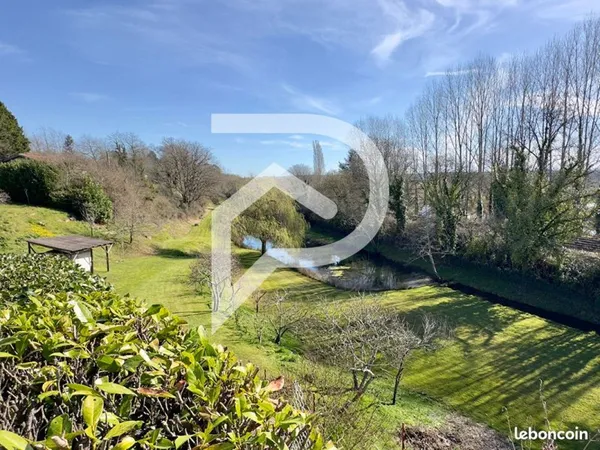 Maison 11 pièces 283 m²