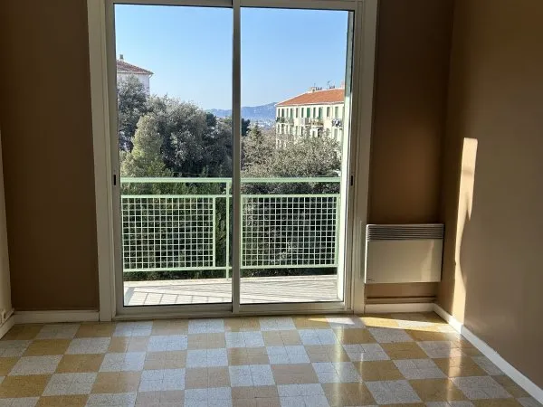 Loue appartement