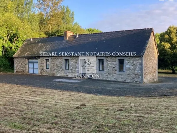 Maison 7 pièces 240 m²