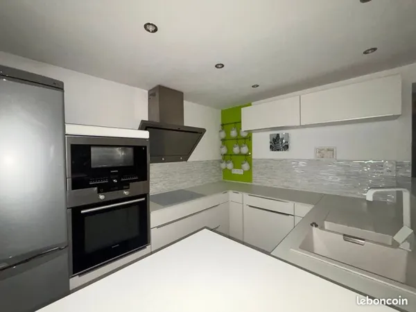 Immeuble 10 pièces