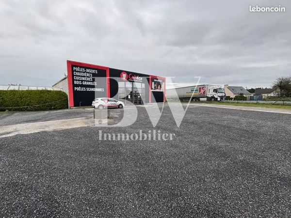 Local 427 m² PLOUEDERN