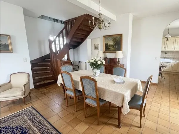 Maison 5 pièces 150 m²