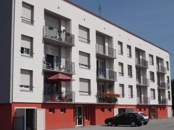 Appartement Type 4 avec Balcon - SAINT THIEBAULT