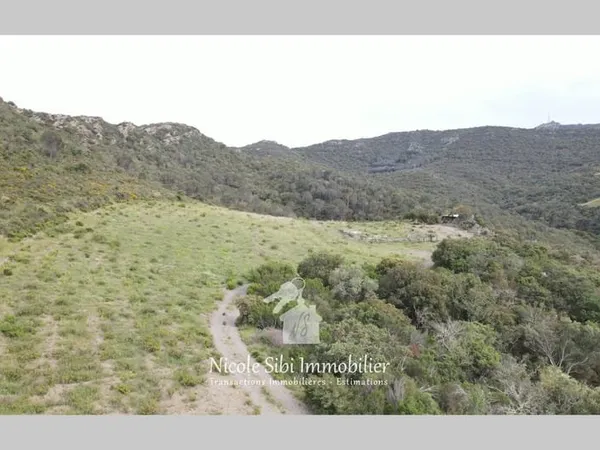 Terrain 23250 m²