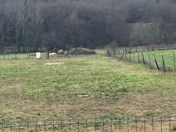 Terrain à bâtir à Cardan (33410)