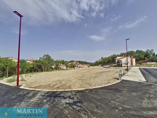 TERRAIN CONSTRUCTIBLE
