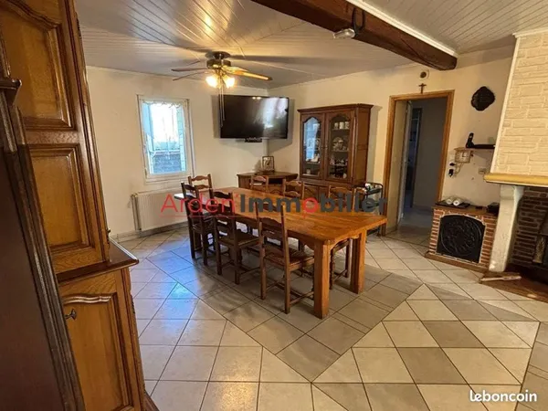 Propriété 7 pièces 171 m²
