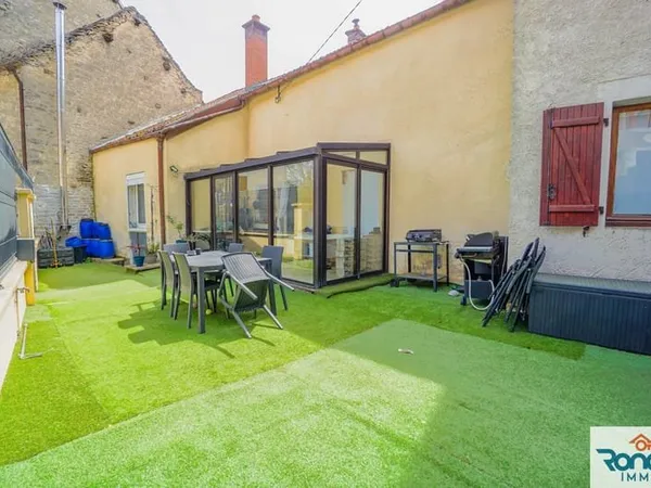 Maison 4 pièces/2 chambres 123.5 m2 terrain 230 m2