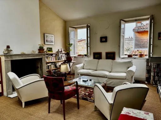 Appartement 4 pièces 111 m²