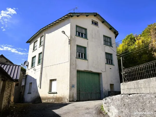 Maison 8 pièces 200m²