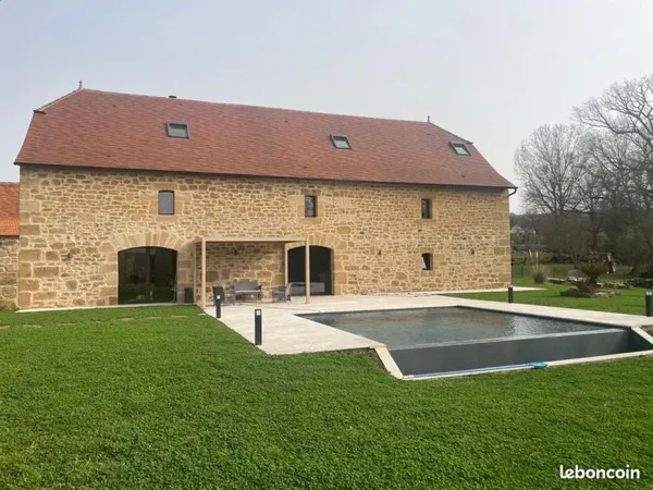 Grange 5 pièces 250 m²