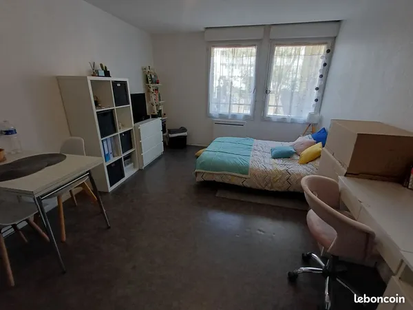 Location studio 22,6 m² quartier Saint Leu