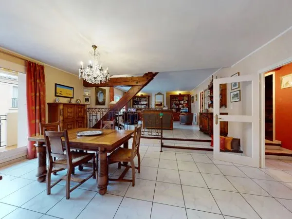 Maison Quillan 4 pièce(s) 158.23 m2