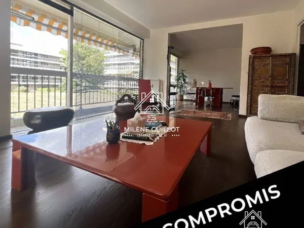 Appartement 4 pièces 90 m²