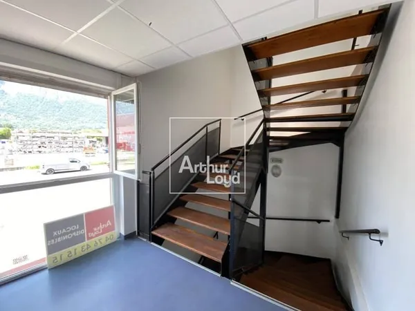 Bureaux 285 m²