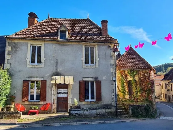 Projet de maison de ville à rénover au coeur de Daglan près de Sarlat
