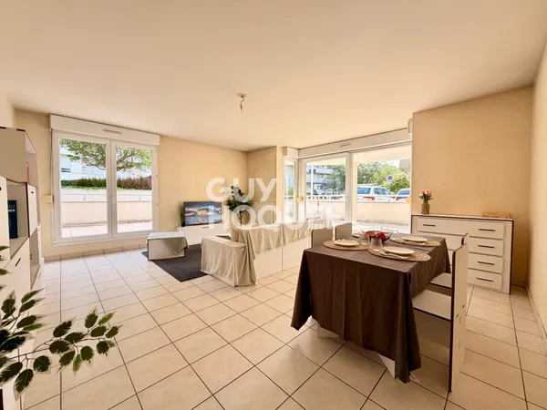 APPARTEMENT À VENDRE DE 5 PIÈCES DE 102,61 M²