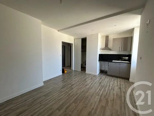 Appartement 5 pièces 45 m²