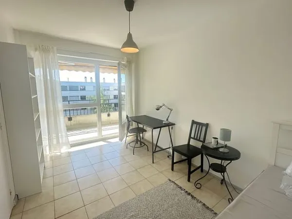 Appartement 1 pièce 13 m²