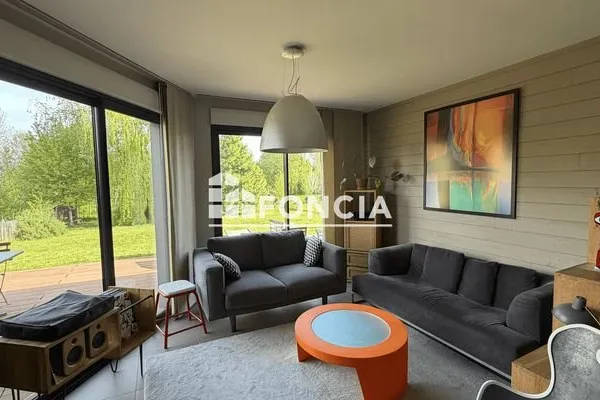 Maison 7 pièces 186 m²