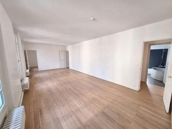 Appartement 6 pièces 97 m²