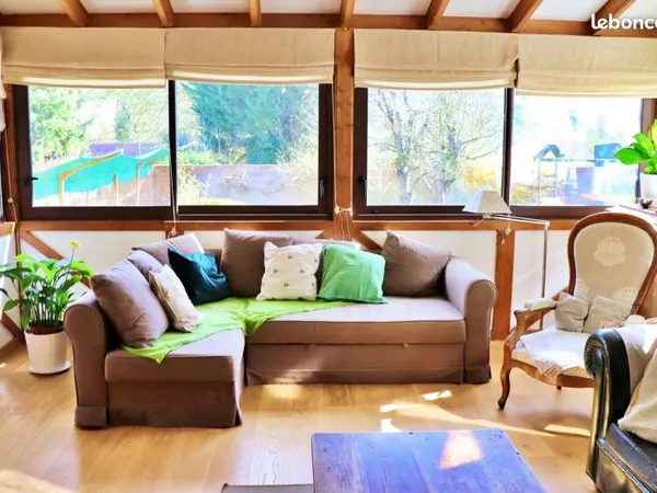 Maison 8 pièces 207 m²