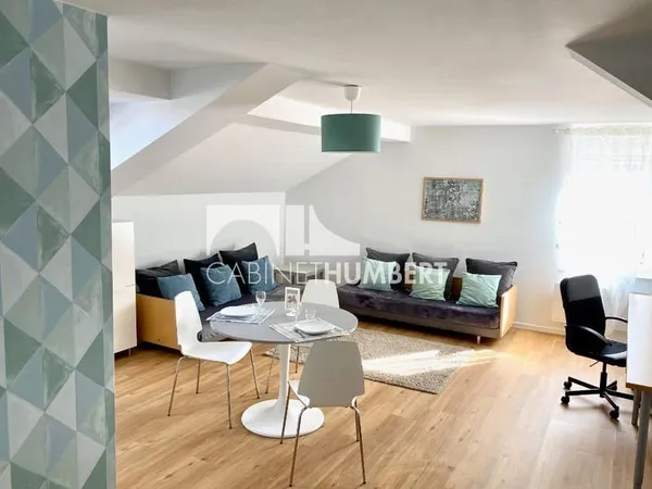 STUDIO MEUBLE 34M2 - 14 RUE TREFILERIE - PROCHE UNIVERSITE - COMMERCES - TRANSPORTS