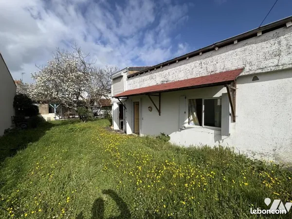 Terrain 69 m² FOURAS